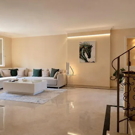 Luxury With Sauna, Ceiling Fresco, Jacuzzi And Elevator Pesaro
