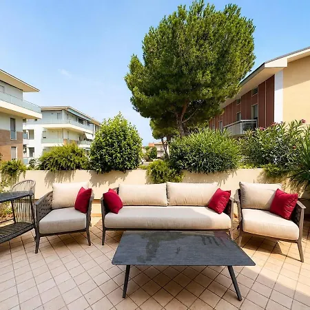 Luxury With Sauna, Ceiling Fresco, Jacuzzi And Elevator * Pesaro